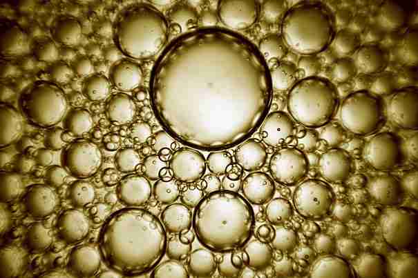Organic Apoteke Under a Microscope Fluid State